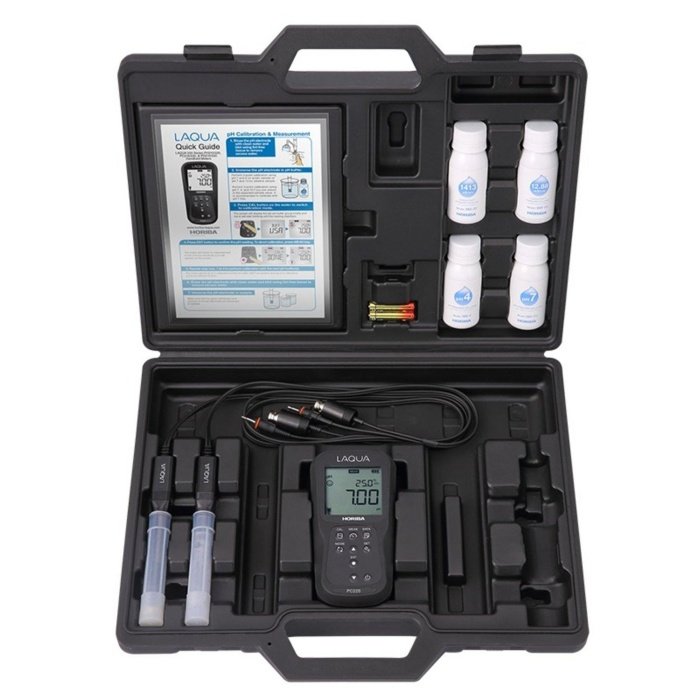 laqua pc220 multi-parameter handheld meter: ph, orp, conductivity